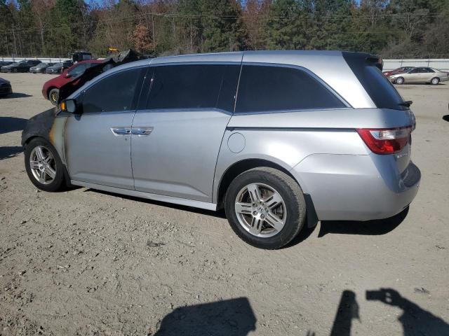Photo 2 from auction – 2011 HONDA ODYSSEY TO with VIN 5FNRL5H92BB021208