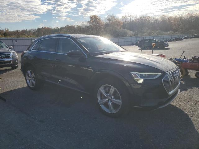 Photo 4 from auction – 2019 AUDI E-TRON PRE with VIN WA1VAAGE4KB017024