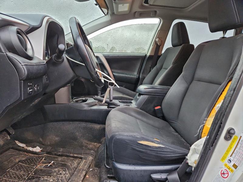 Photo 7 from auction – 2017 TOYOTA RAV4 with VIN JTMWFREV4HJ720957
