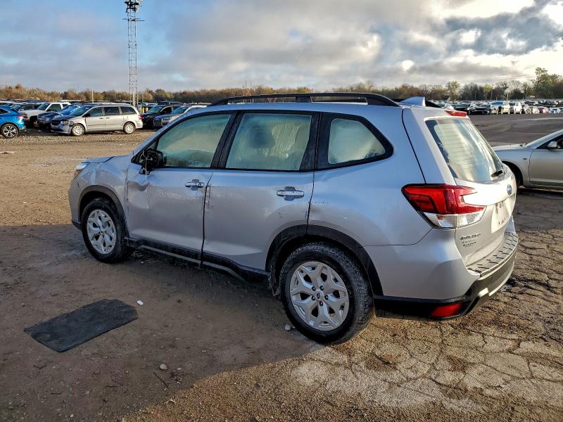 Photo 2 from auction – 2019 SUBARU FORESTER with VIN JF2SKACC7KH560876