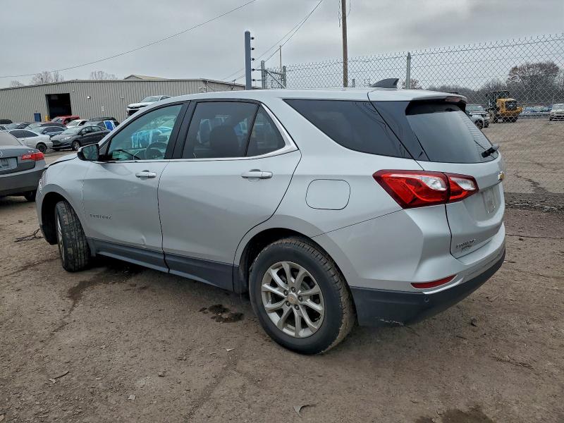 Photo 2 from auction – 2020 CHEVROLET EQUINOX LT with VIN 2GNAXTEV2L6252325