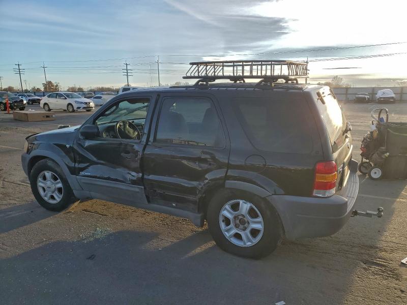 Photo 2 from auction – 2001 FORD ESCAPE XLT with VIN 1FMYU04101KB60438