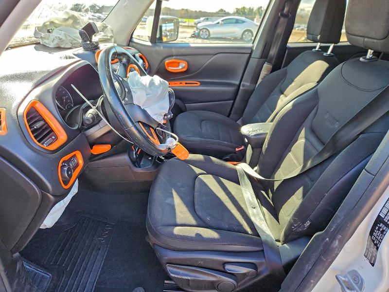 Photo 7 from auction – 2017 JEEP RENEGADE with VIN ZACCJBBB4HPG47656