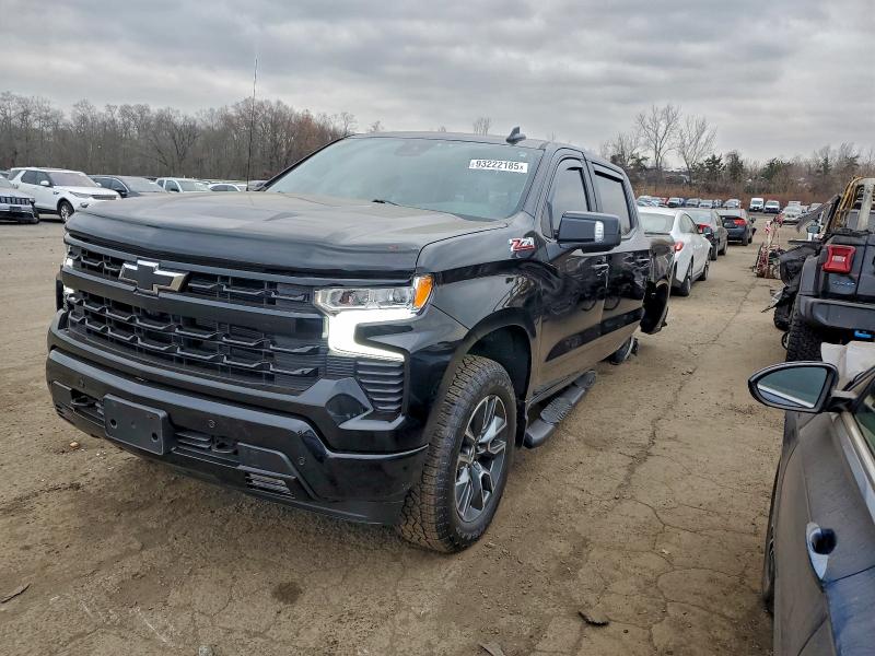 CHEVROLET SILVERADO 2025 مع رقم تعريف المركبة 2GCUKEED3S1114554 - صورة من المزاد