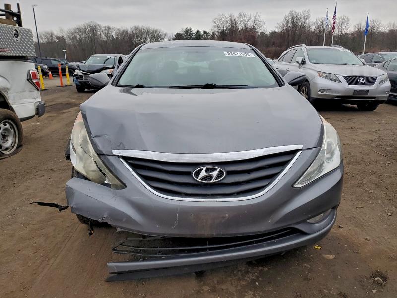 Photo 5 from auction – 2013 HYUNDAI SONATA GLS with VIN 5NPEB4AC5DH675092