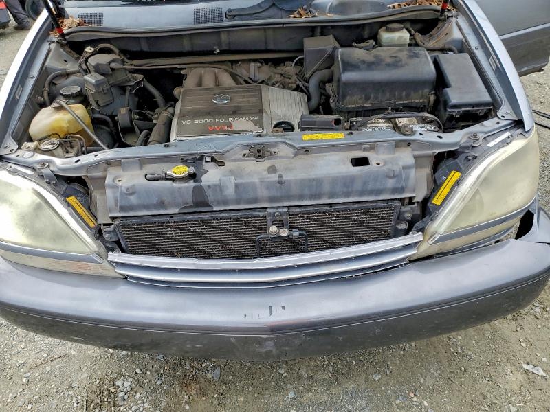 Photo 12 from auction – 2003 LEXUS RX 300 with VIN JTJHF10U130299364