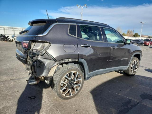 Photo 3 from auction – 2018 JEEP COMPASS LI with VIN 3C4NJDCB0JT298626