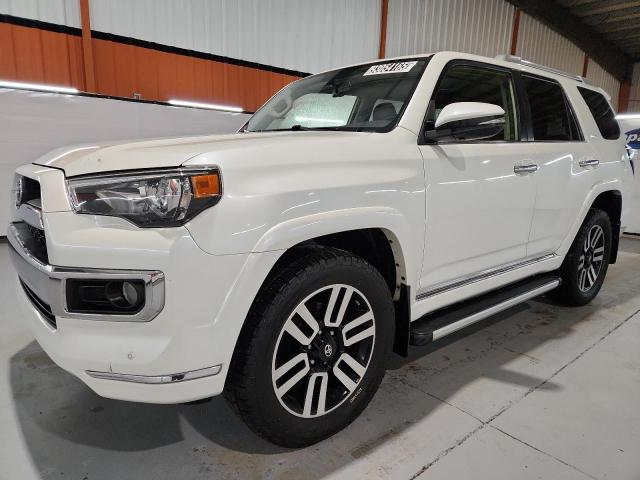 TOYOTA 4RUNNER SR 2018 with VIN JTEBU5JR9J5602791 - Photo from auction