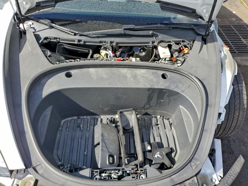 Photo 11 from auction – 2022 TESLA MODEL 3 with VIN 5YJ3E1EA6NF332393