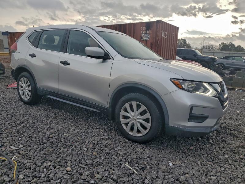 Photo 4 from auction – 2018 NISSAN ROGUE S with VIN KNMAT2MT9JP531377