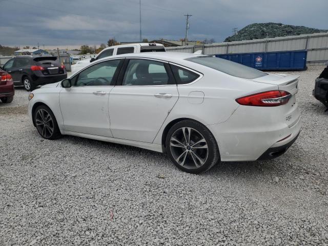 Photo 2 from auction – 2019 FORD FUSION TIT with VIN 3FA6P0K99KR260276