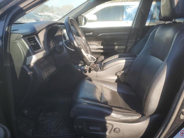 Photo 7 from auction – 2018 TOYOTA HIGHLANDER with VIN 5TDDZRFH7JS485132