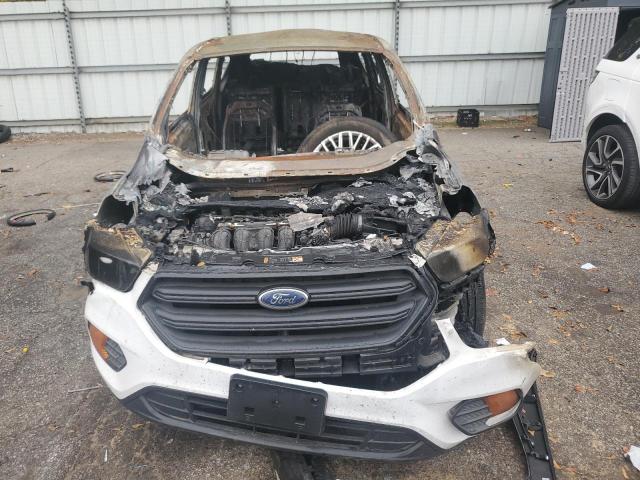 صورة رقم 5 من المزاد - 2018 FORD ESCAPE S مع VIN 1FMCU0F76JUA36433