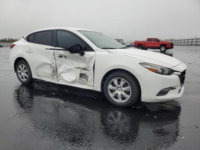 Photo 4 from auction – 2018 MAZDA 3 SPORT with VIN 3MZBN1U72JM176406