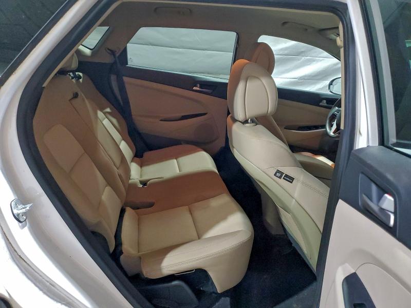 Photo 11 from auction – 2018 HYUNDAI TUCSON with VIN KM8J3CA41JU684688
