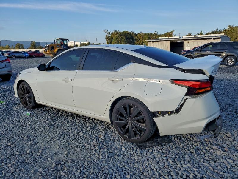 Photo 2 from auction – 2022 NISSAN ALTIMA SR with VIN 1N4BL4CV7NN304666