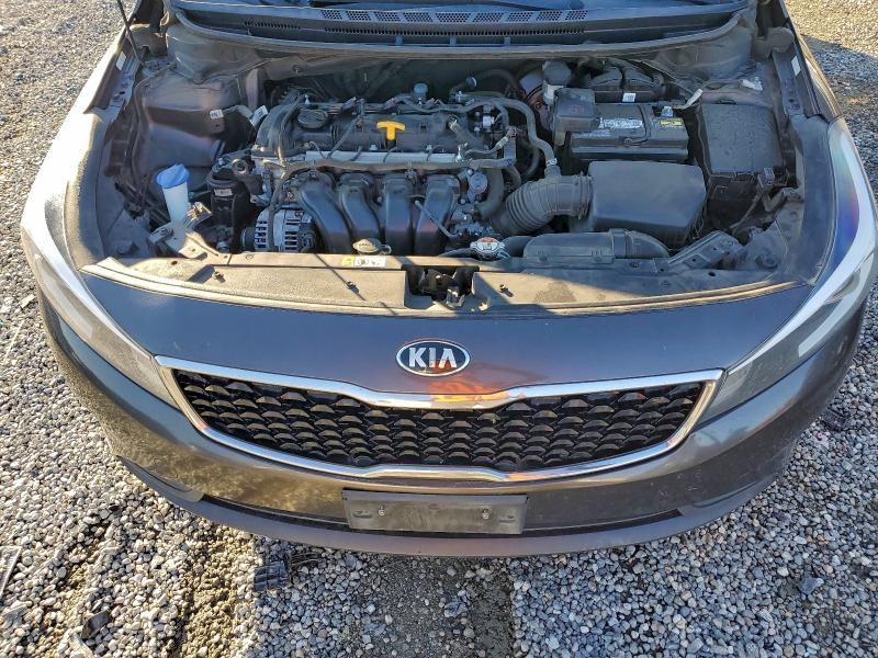 Photo 11 from auction – 2017 KIA FORTE LX with VIN 3KPFK4A72HE125821