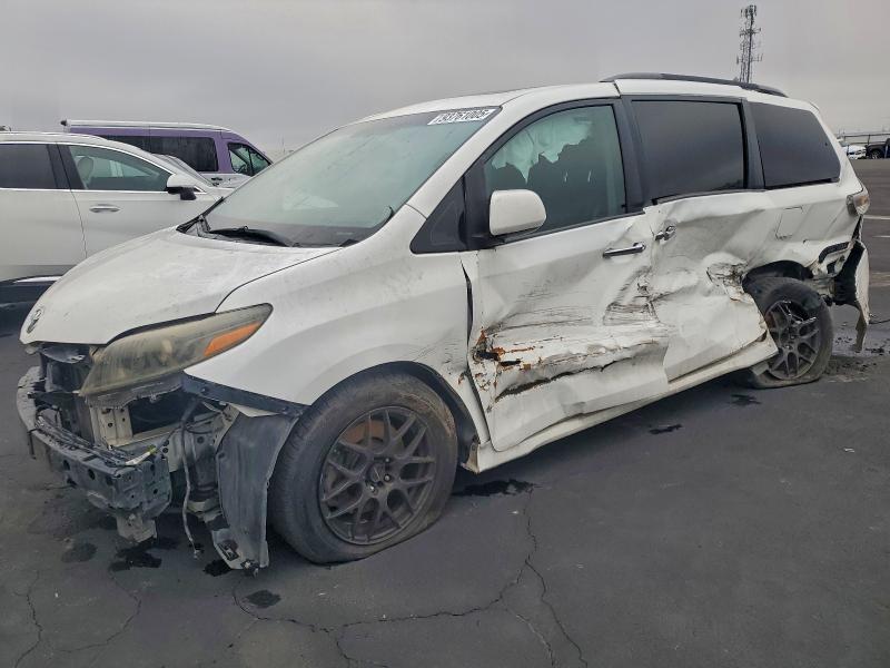Photo 1 from auction – 2015 TOYOTA SIENNA SPO with VIN 5TDXK3DC2FS616593