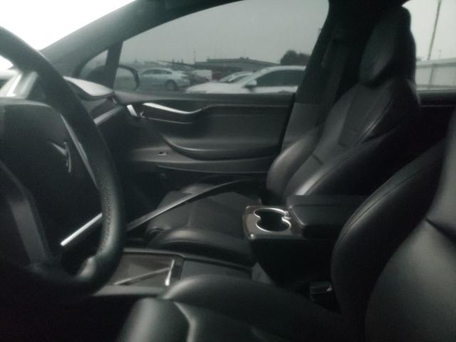Photo 7 from auction – 2017 TESLA MODEL X with VIN 5YJXCDE27HF027331