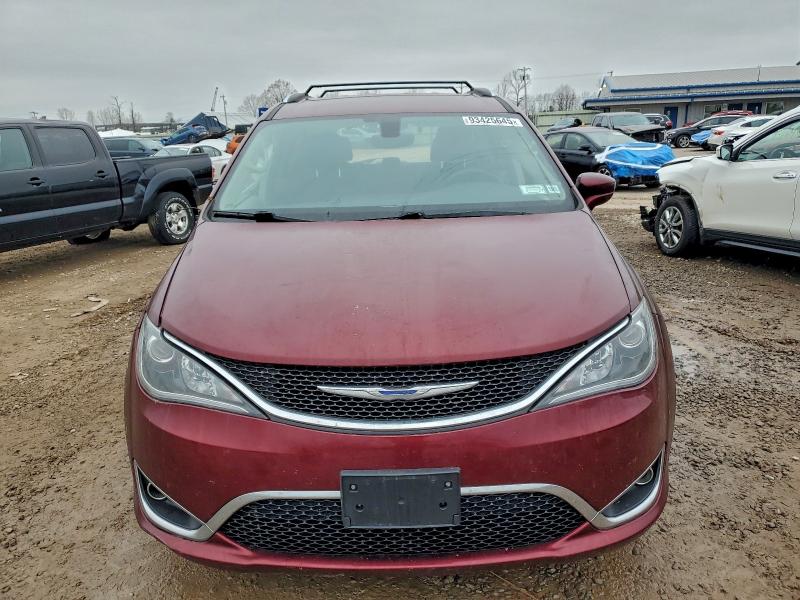 Photo 5 from auction – 2018 CHRYSLER PACIFICA T with VIN 2C4RC1BG0JR261487