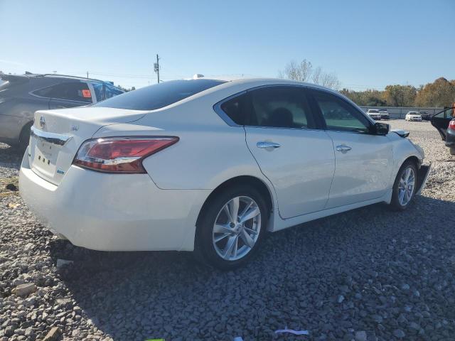 Photo 3 from auction – 2013 NISSAN ALTIMA 2.5 with VIN 1N4AL3AP1DC257171