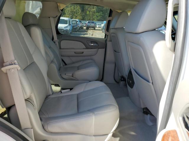 Photo 10 from auction – 2007 GMC YUKON with VIN 1GKFC13037R424057