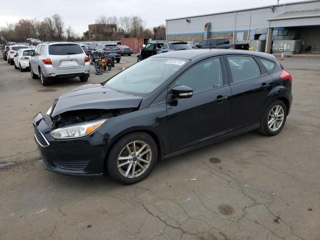 FORD FOCUS SE 2017 مع رقم تعريف المركبة 1FADP3K26HL321540 - صورة من المزاد