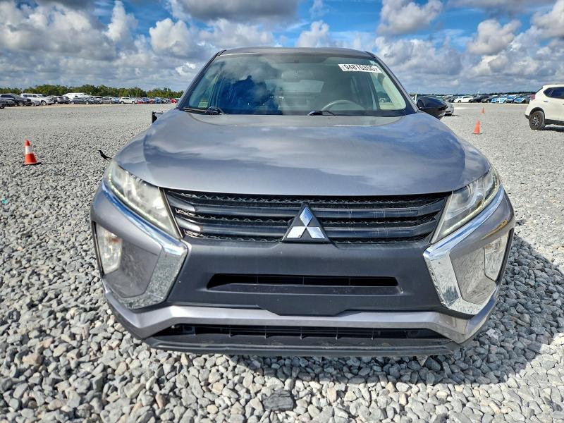 Photo 5 from auction – 2018 MITSUBISHI ECLIPSE CR with VIN JA4AT4AA4JZ044794