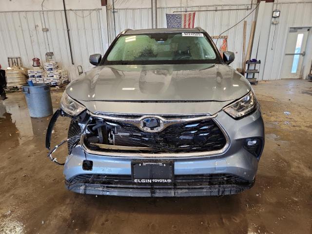 Photo 5 from auction – 2021 TOYOTA HIGHLANDER with VIN 5TDXBRCHXMS064130