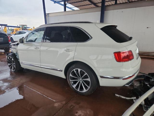 Photo 2 from auction – 2017 BENTLEY BENTAYGA with VIN SJAAC2ZV8HC014147