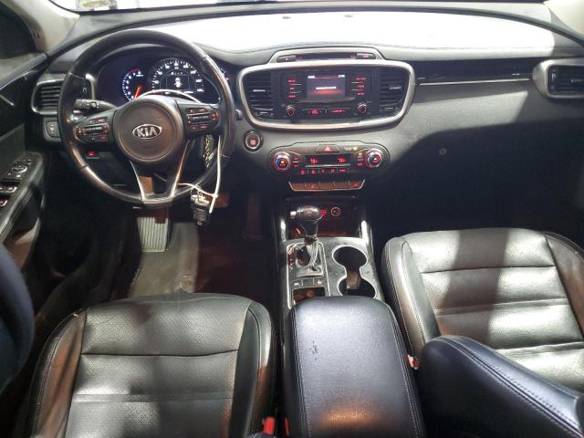 Photo 8 from auction – 2016 KIA SORENTO EX with VIN 5XYPH4A12GG144479