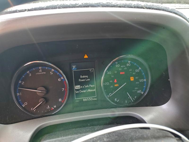 Photo 9 from auction – 2016 TOYOTA RAV4 XLE with VIN 2T3WFREV1GW256932