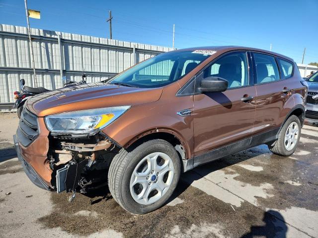 FORD ESCAPE S 2017 مع رقم تعريف المركبة 1FMCU0F78HUB65137 - صورة من المزاد