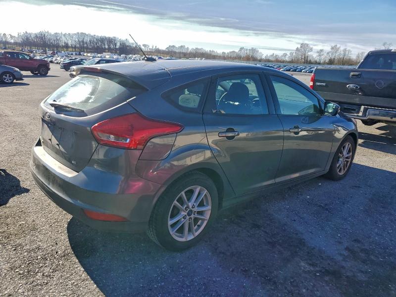 Photo 3 from auction – 2017 FORD FOCUS SE with VIN 1FADP3K26HL312840