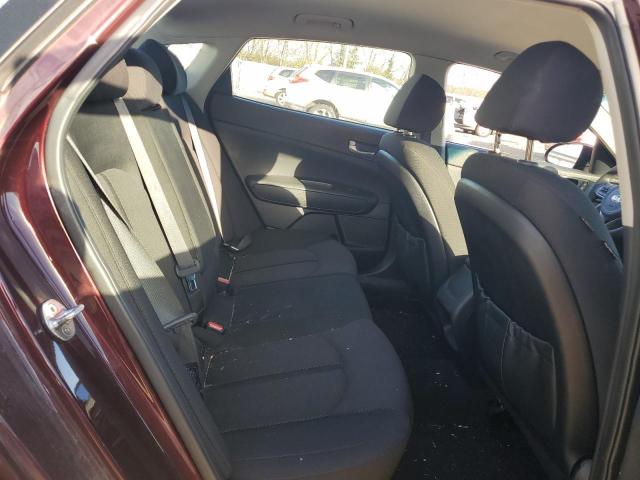 Photo 10 from auction – 2017 KIA OPTIMA with VIN 5XXGT4L30HG153085