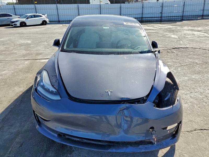 Photo 5 from auction – 2019 TESLA MODEL 3 with VIN 5YJ3E1EB8KF450403