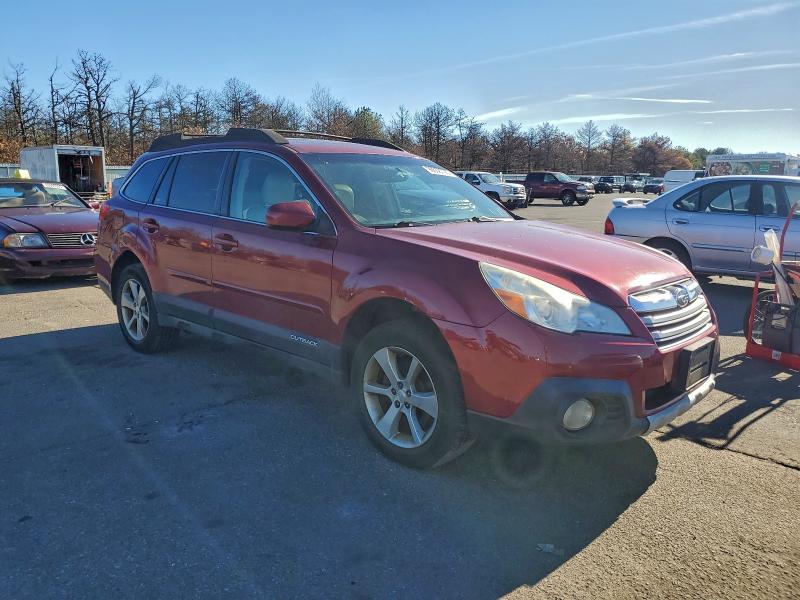 Photo 4 from auction – 2014 SUBARU OUTBACK with VIN 4S4BRBLC4E3215673