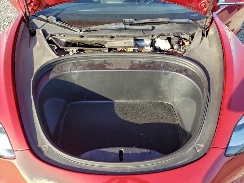 Photo 11 from auction – 2018 TESLA MODEL 3 with VIN 5YJ3E1EA1JF030777