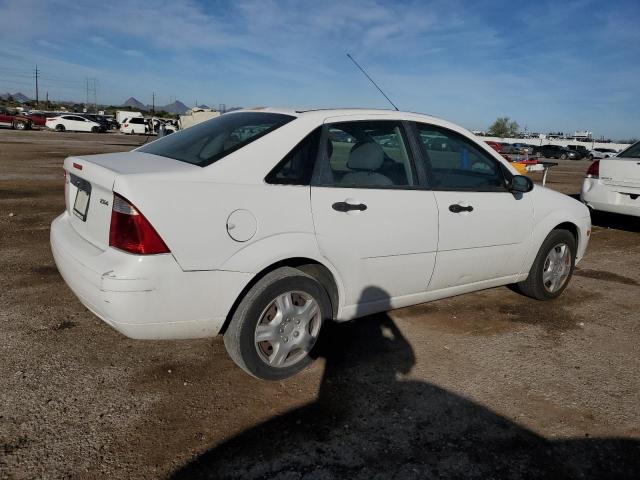 Photo 3 from auction – 2005 FORD FOCUS ZX4 with VIN 1FAFP34N65W144935