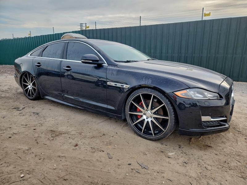 Photo 4 from auction – 2016 JAGUAR XJ with VIN SAJWJ1CD5G8W00151