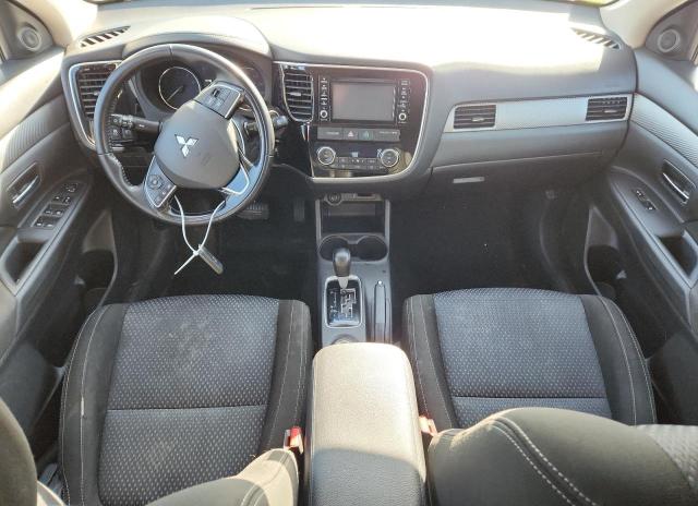 Zdjęcie 8 z aukcji – 2016 MITSUBISHI OUTLANDER z VIN JA4AZ3A35GZ055841