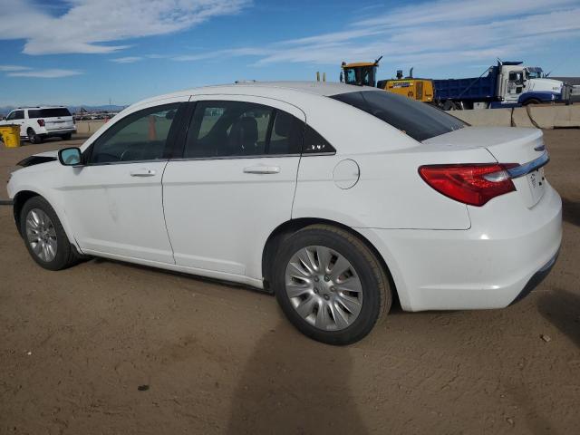 Фото 2 с аукциона – 2012 CHRYSLER 200 LX с VIN 1C3CCBABXCN281588