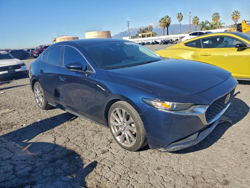 Photo 4 from auction – 2020 MAZDA 3 SELECT with VIN 3MZBPACL5LM133321