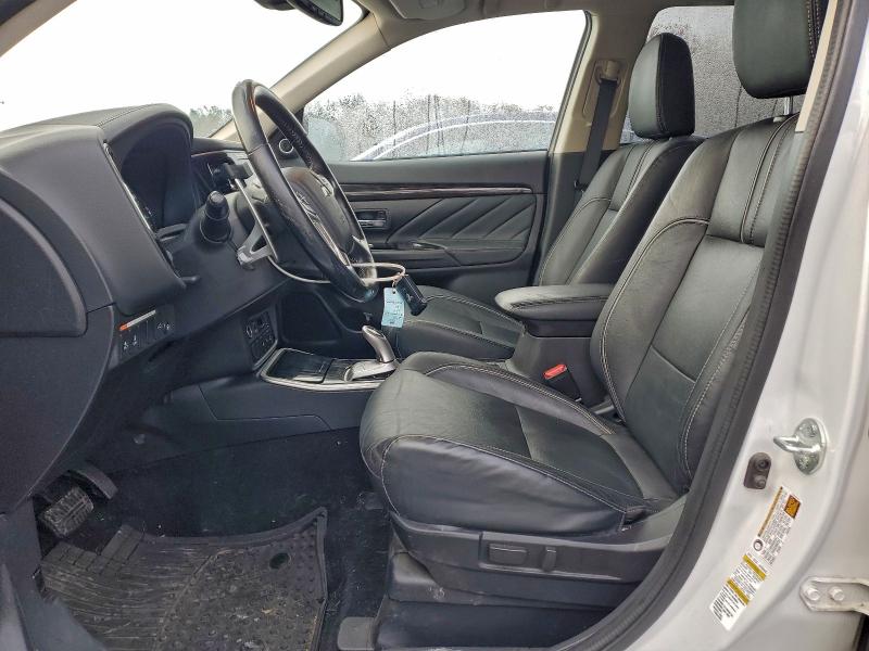 Photo 7 from auction – 2018 MITSUBISHI OUTLANDER with VIN JA4J24A55JZ059343