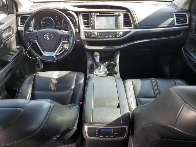 Photo 8 from auction – 2017 TOYOTA HIGHLANDER with VIN 5TDKZRFH2HS521746