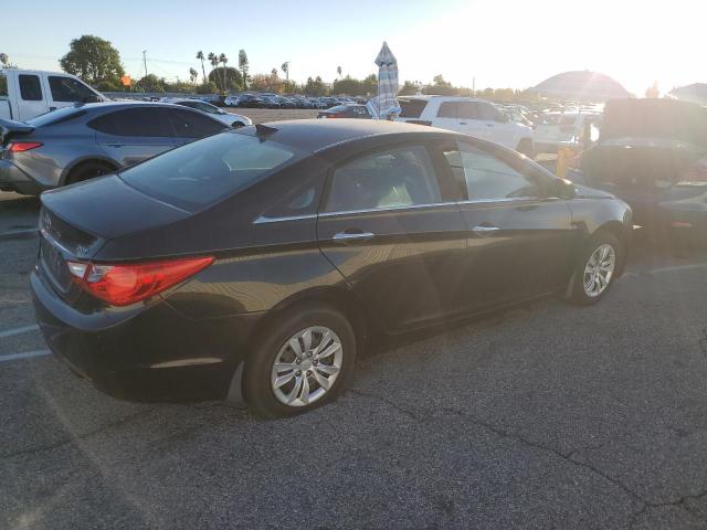 Photo 3 from auction – 2013 HYUNDAI SONATA SE with VIN 5NPEC4ABXDH688974