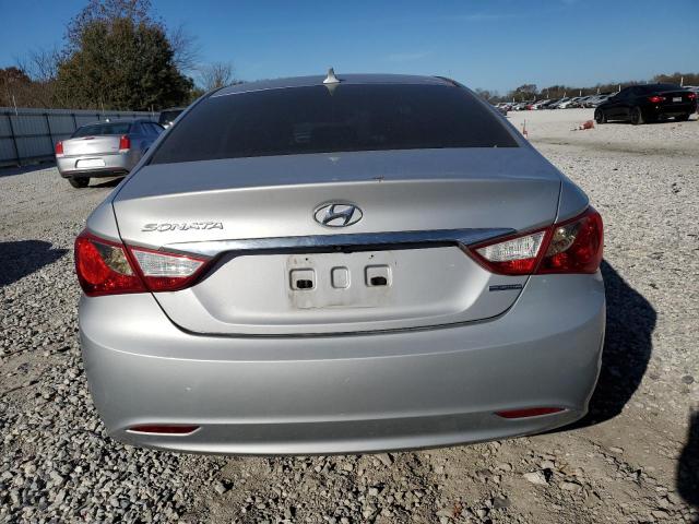Photo 6 from auction – 2011 HYUNDAI SONATA SE with VIN 5NPEC4AC5BH303598