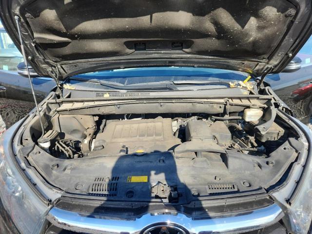 Photo 12 from auction – 2014 TOYOTA HIGHLANDER with VIN 5TDDKRFH2ES012300