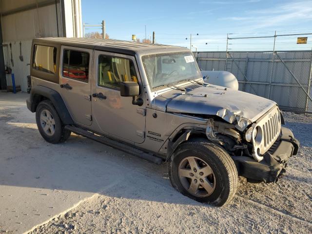 Photo 4 from auction – 2016 JEEP WRANGLER U with VIN 1C4BJWDG5GL138061