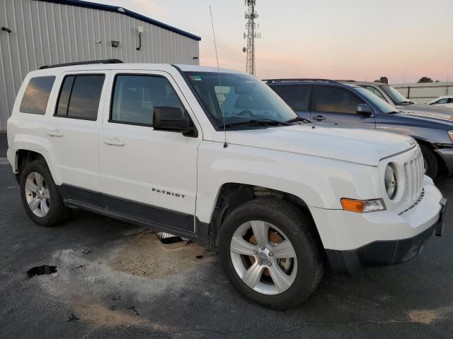 Photo 4 from auction – 2017 JEEP PATRIOT LA with VIN 1C4NJPFA9HD122887